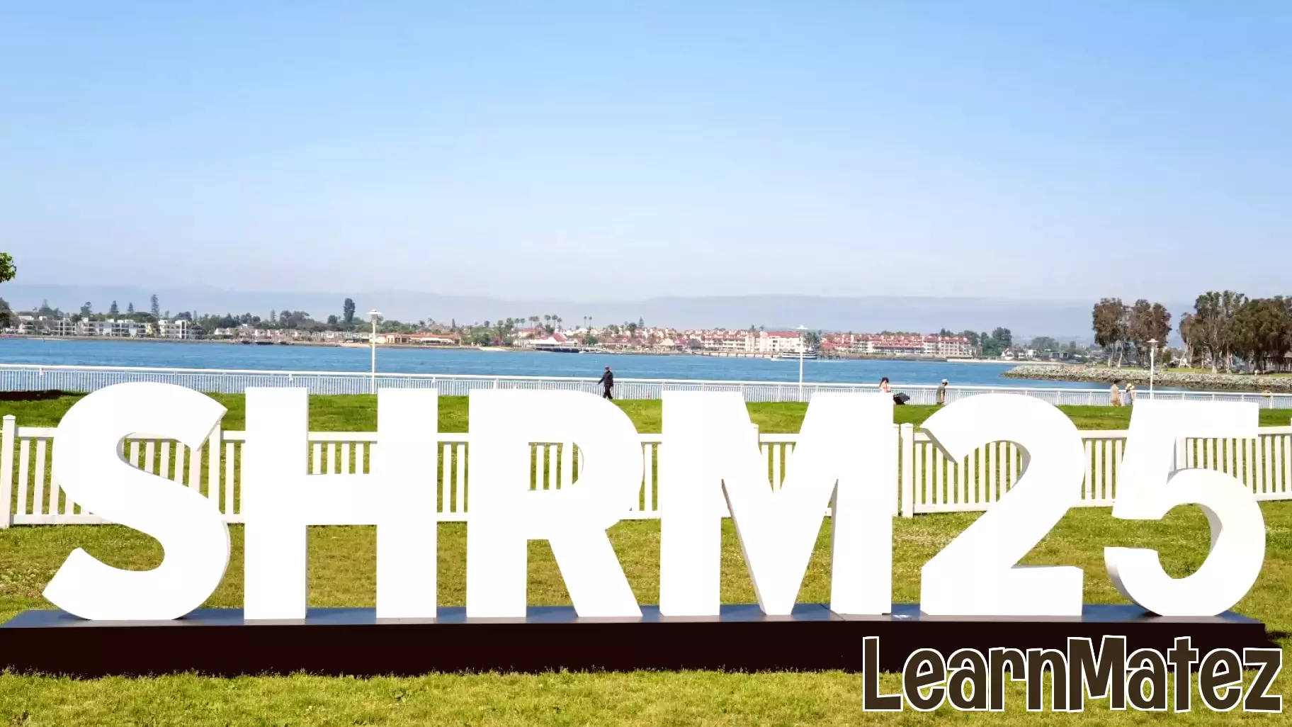 Bridging the Gap: The Crucial Role of HR in Education and Employment