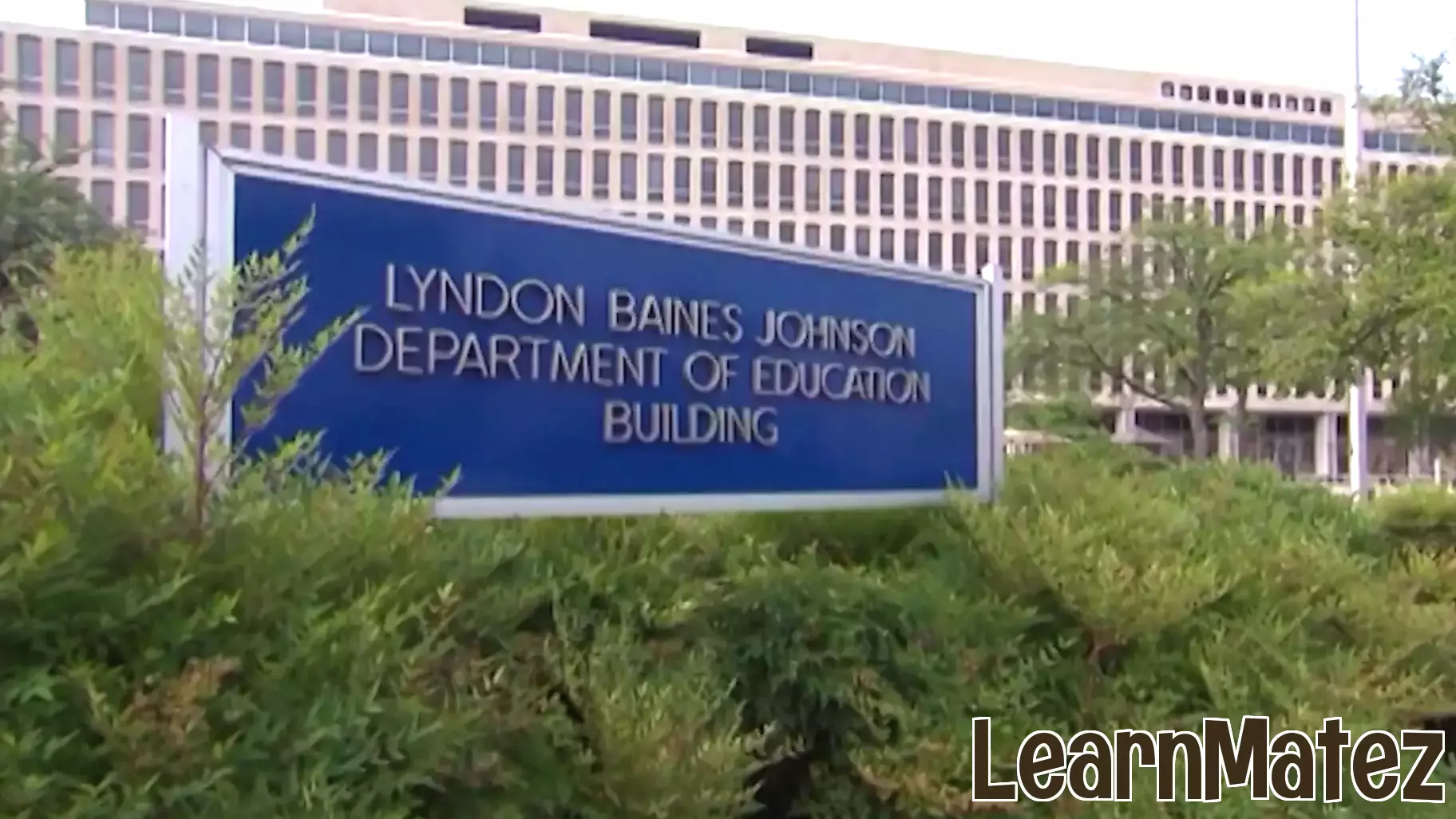 Controversy Surrounds Presidential Order to Dismantle Education Department