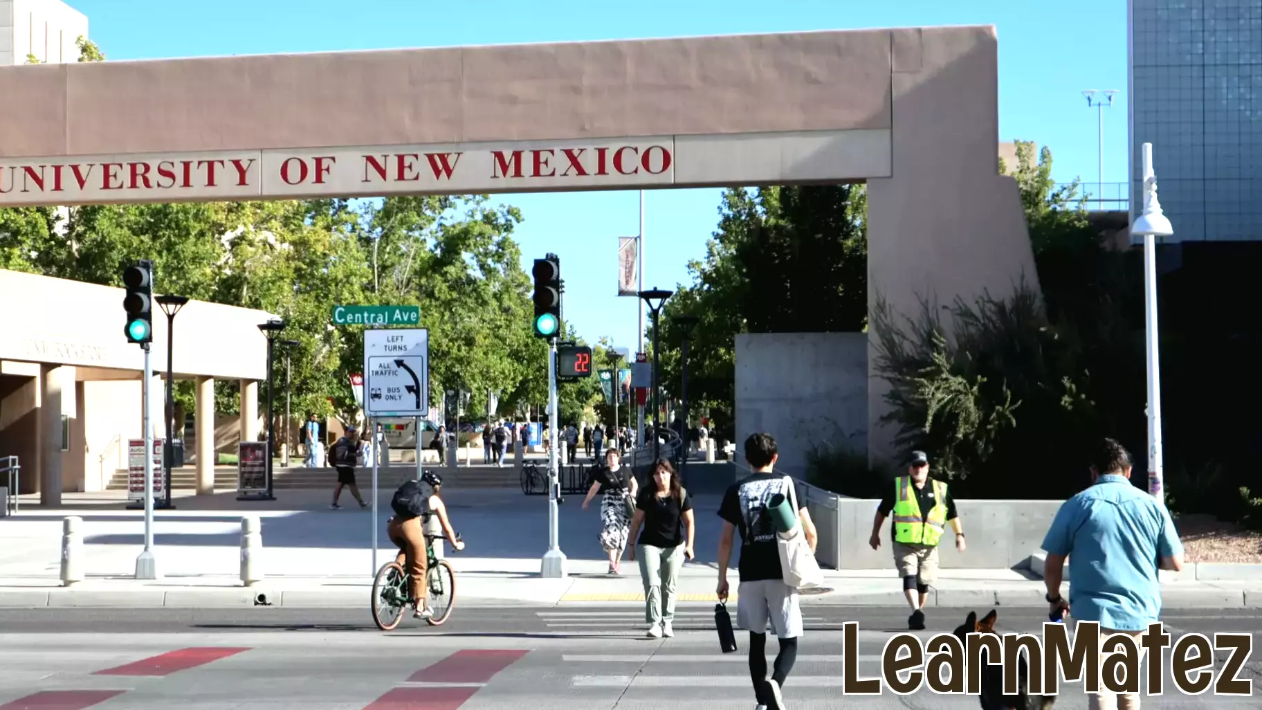 NM Higher Education Reports Growth in College Enrollment Due to Scholarships