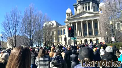 Opposition Grows Against Illinois' Homeschool Act