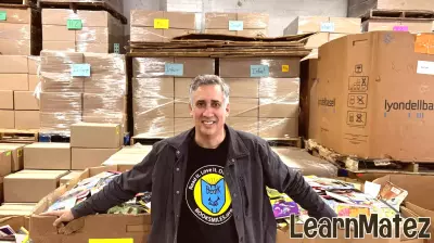 Turning Trash into Treasure: How BookSmiles Helps Teachers Stock Their Classrooms